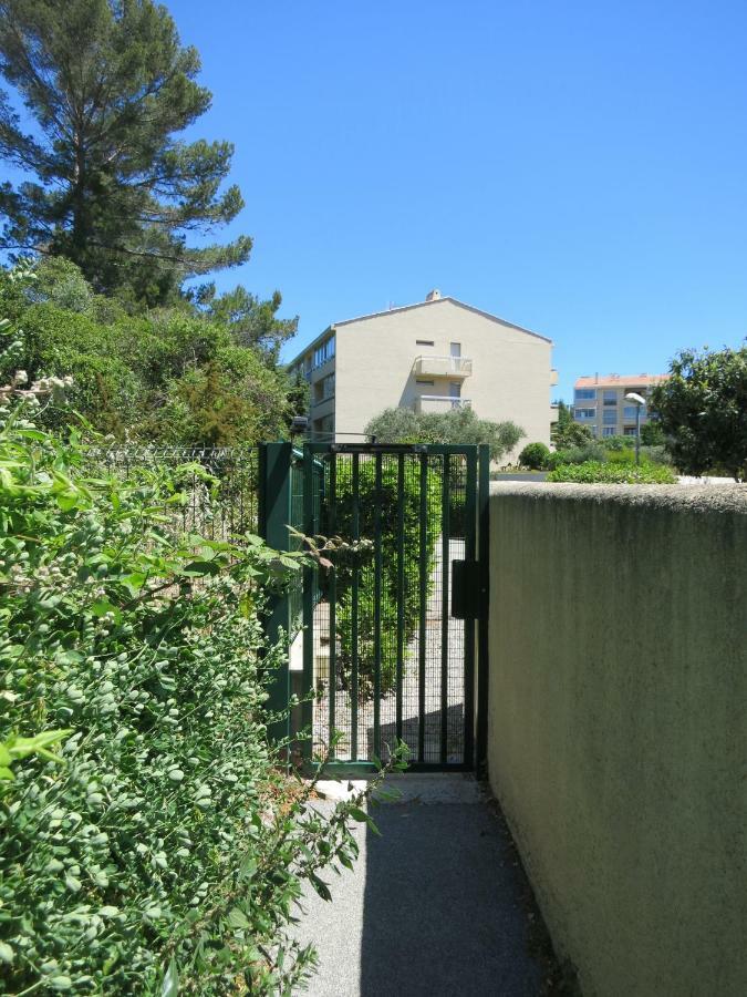 Joli Studio A Front De Mer Saint-Raphaël 외부 사진